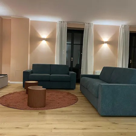 Fifty Eight Repubblica Three Bedrooms 公寓