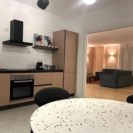 Fifty Eight Repubblica Three Bedrooms 公寓 *