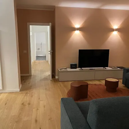 Fifty Eight Repubblica Three Bedrooms Apartmán Milán
