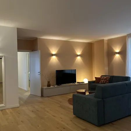 شقة Fifty Eight Repubblica Three Bedrooms *