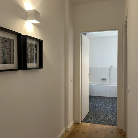 Fifty Eight Repubblica Three Bedrooms * Milán