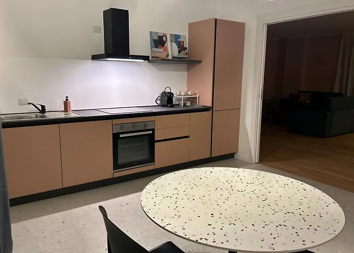 شقة Fifty Eight Repubblica Three Bedrooms *